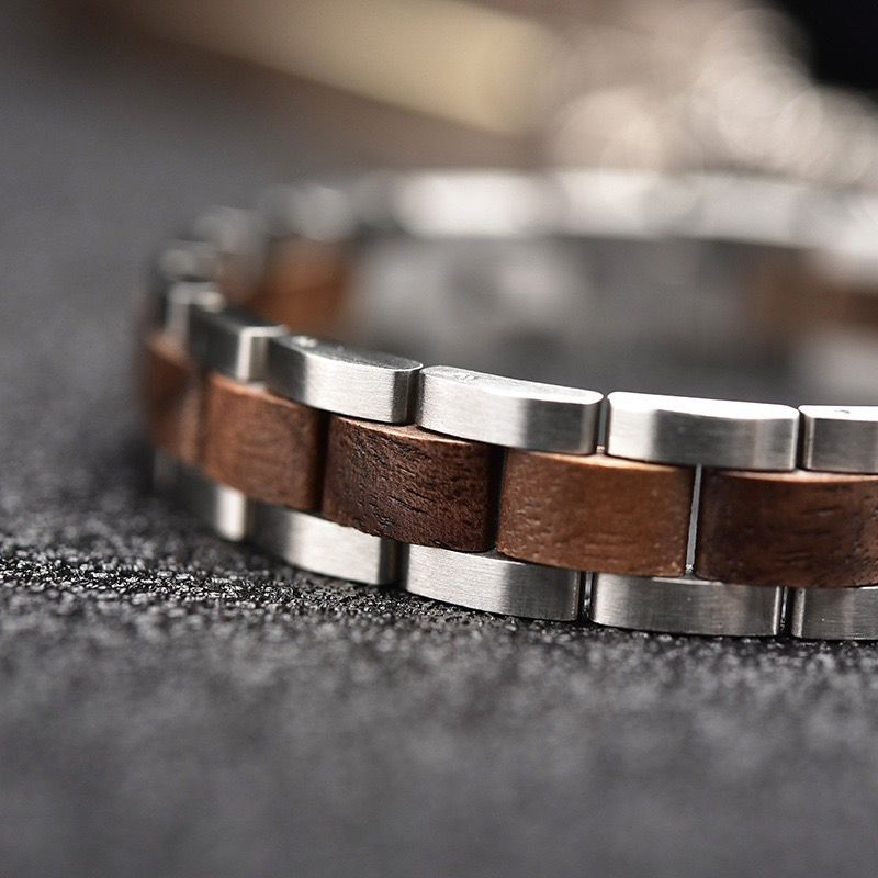 Armbänder
