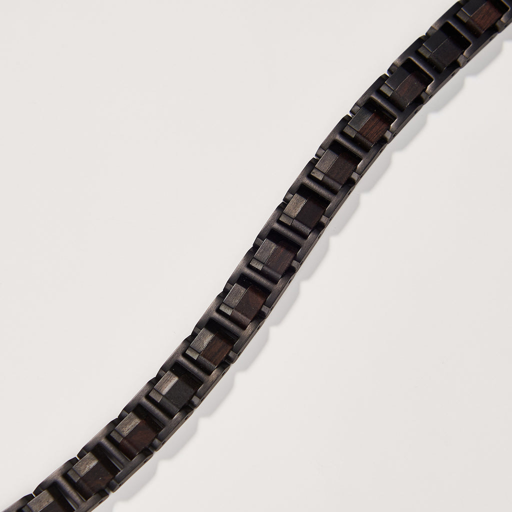 Schattenfront - Armband aus Sandelholz und gefärbtem Edelstahl