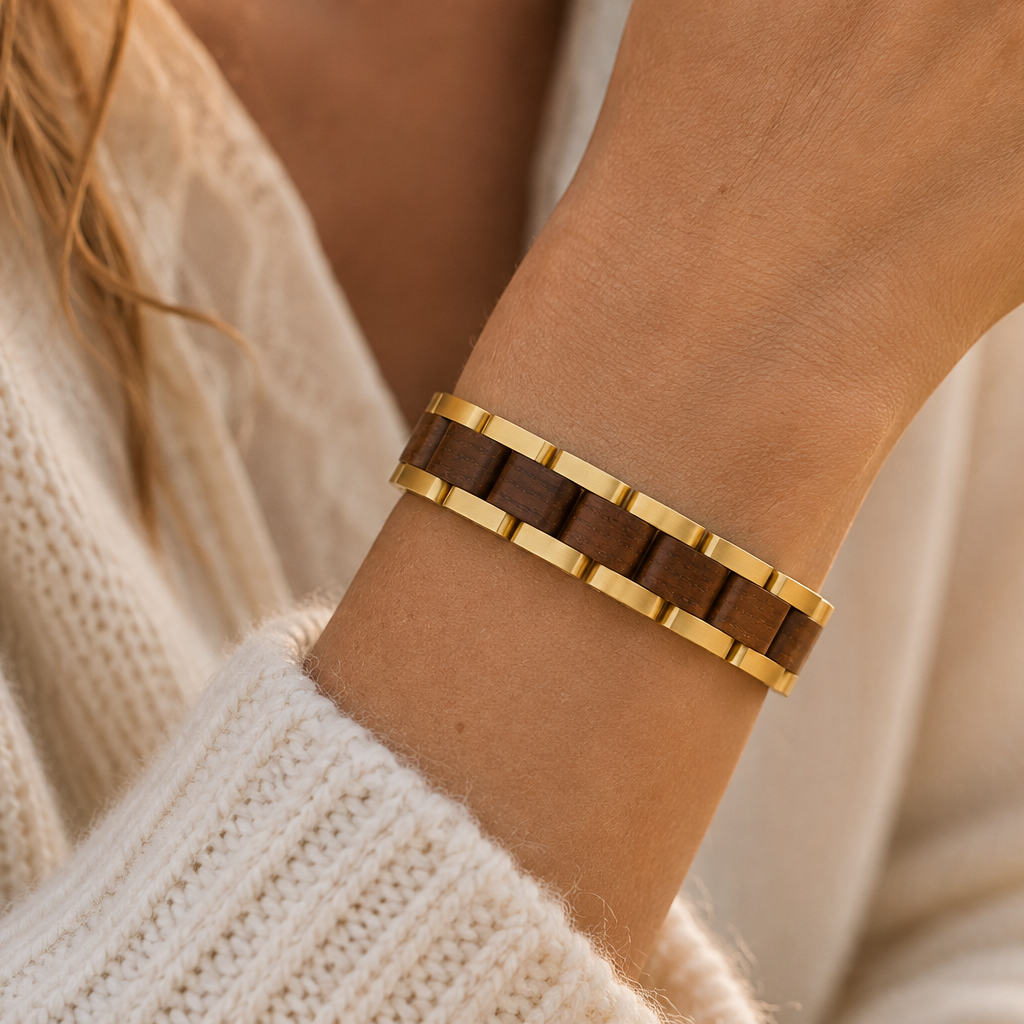 Goldküste -  Armband aus Walnussholz und goldenem Edelstahl