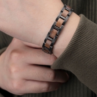 Armbänder