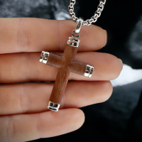 Kreuz - aus Walnussholz und Edelstahl